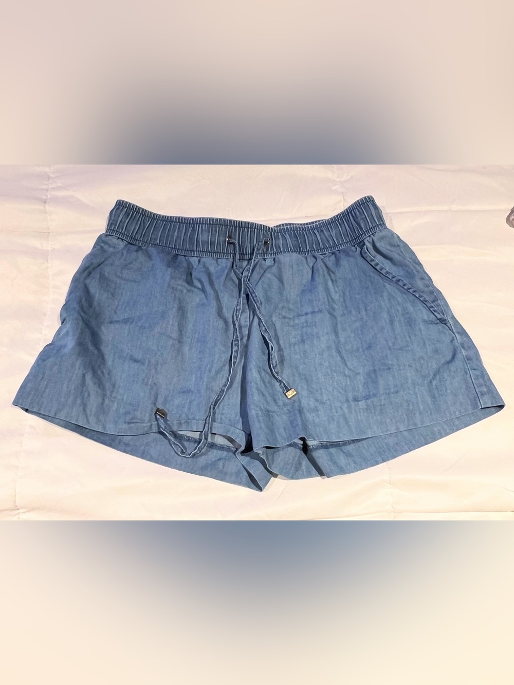 MICHAEL Michael Kors Chambray Pull-On Shorts Size 2